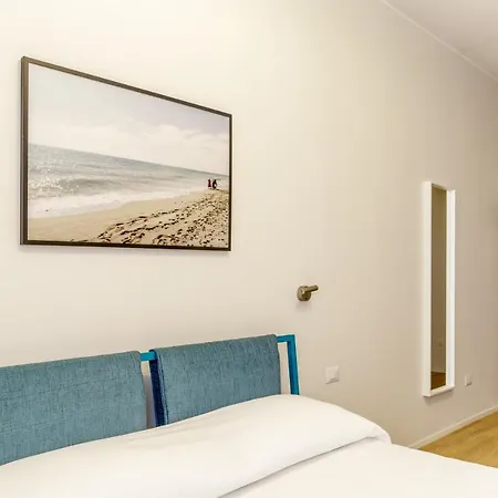 Bed & Breakfast Trerooms 3*